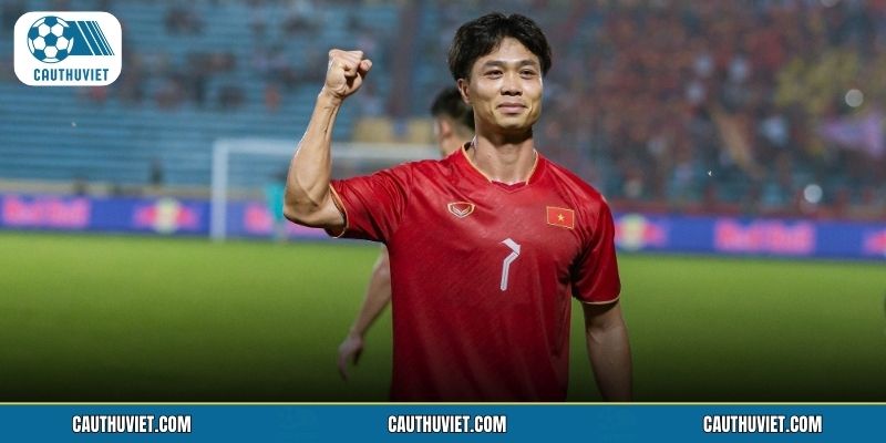 Buổi họp mặt ấm cúng tại ngôi nhà quê hương