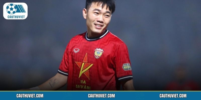 Yếu tố ảnh hưởng đến thu nhập cầu thủ bóng đá